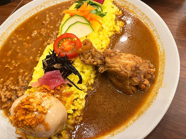 「Spices Curry Synergy 中野店」チキン